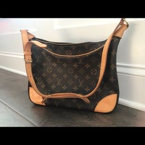 Authentic Louis Vuitton Monogram Canvas Boulogne